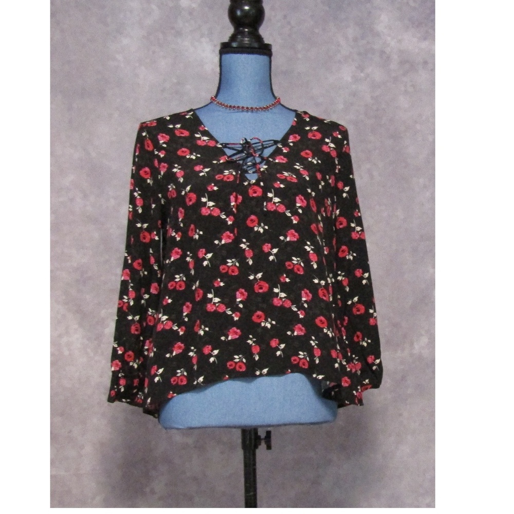 NWT Forever 21 Black Blouse w/ Roses Size S